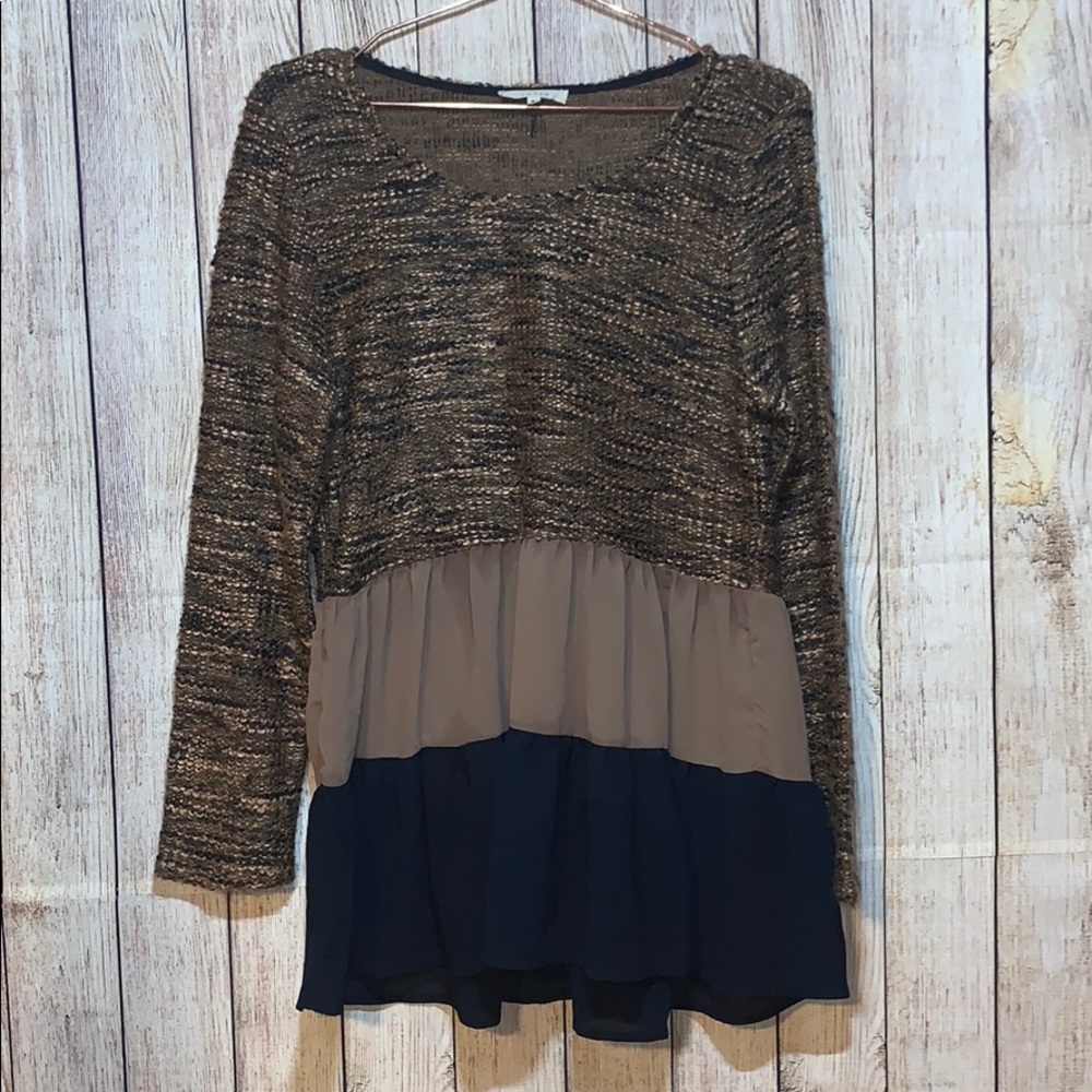 Entro Sweater - Picture 3 of 5